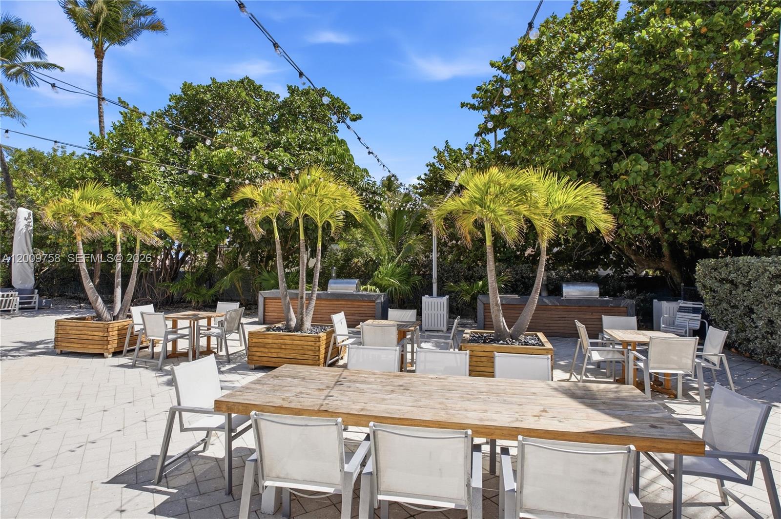 605 Ocean Dr #7L Key Biscayne, FL 33149