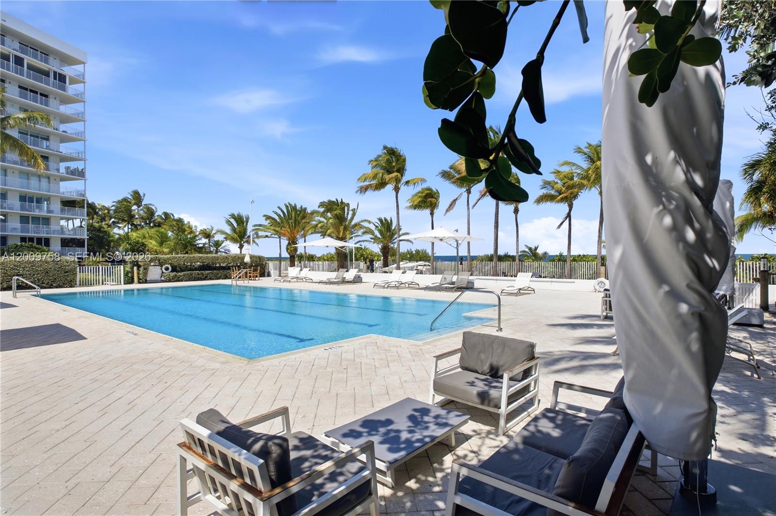 605 Ocean Dr #7L Key Biscayne, FL 33149