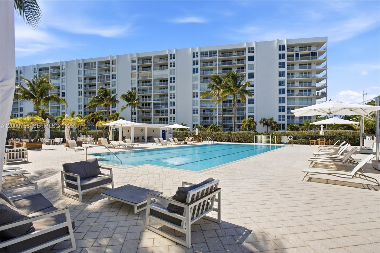 605 Ocean Dr #7L Key Biscayne, FL 33149