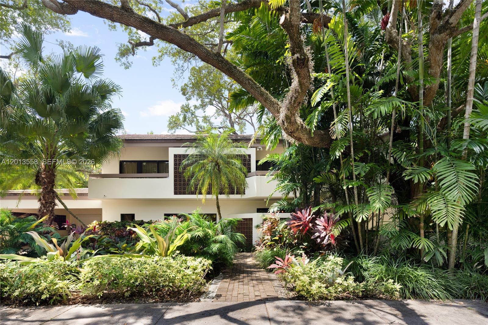 142 San Souci Dr