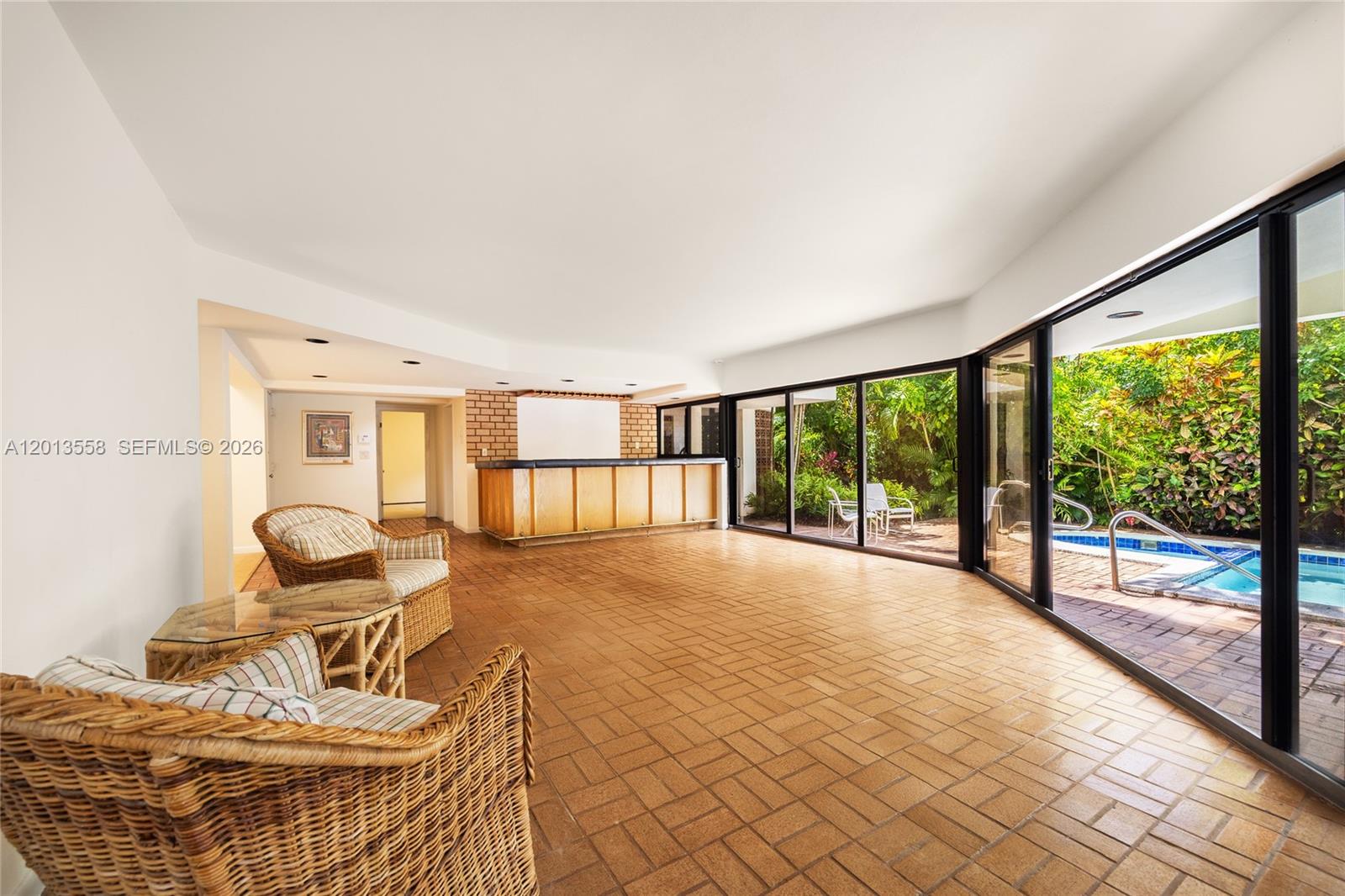 142 San Souci Dr Coral Gables, FL 33133