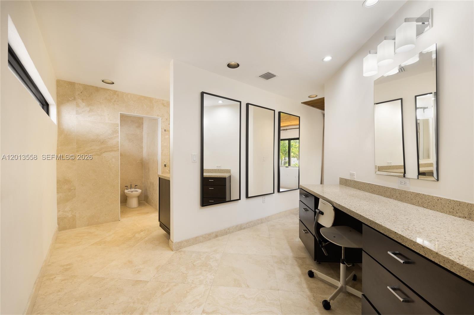 142 San Souci Dr Coral Gables, FL 33133