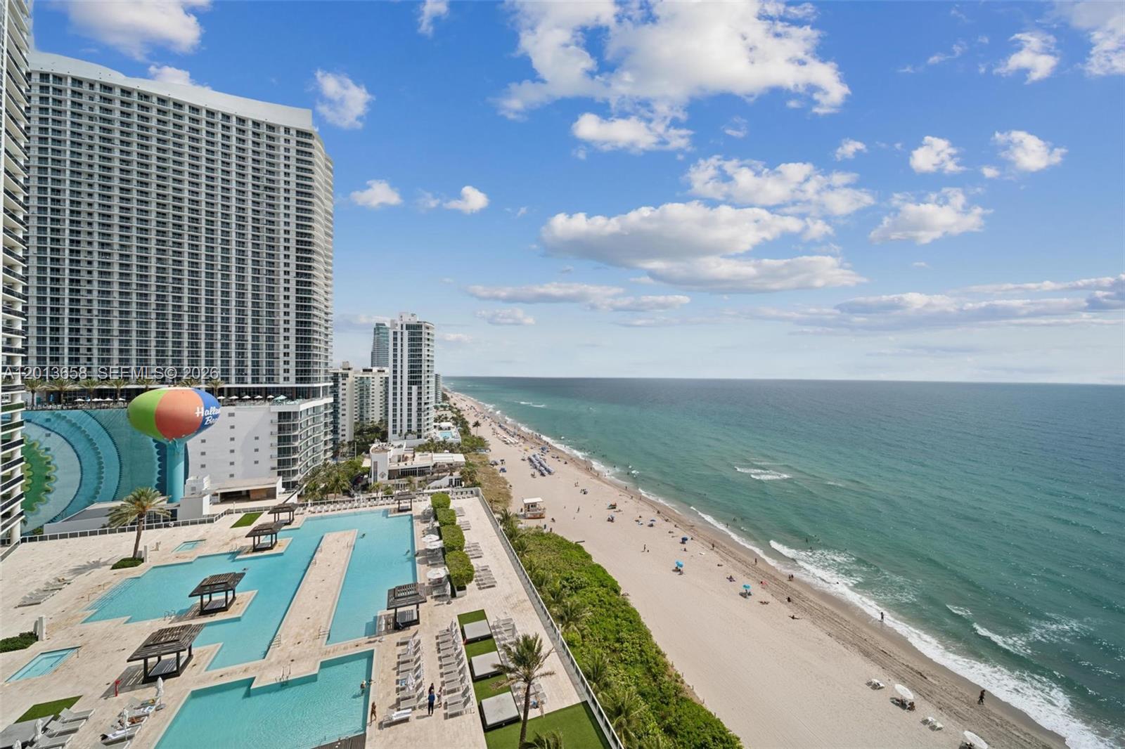 image Beach Club 217