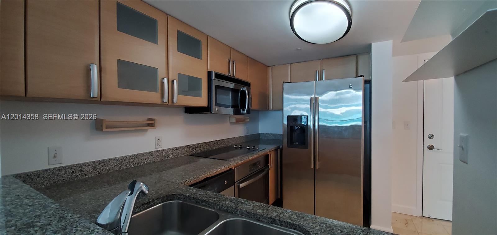 2101 Brickell Ave #1808 Miami, FL 33129