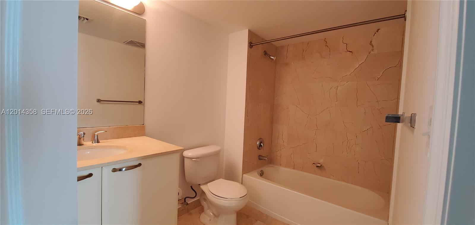 2101 Brickell Ave #1808 Miami, FL 33129
