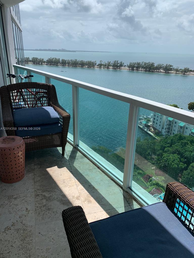 2101 Brickell Ave #1808 Miami, FL 33129