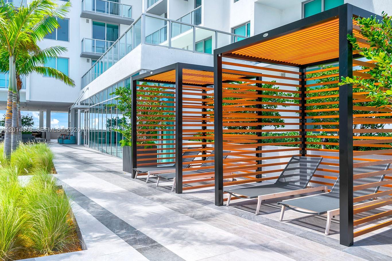 3900 Biscayne Blvd #PH1220 Miami, FL 33137