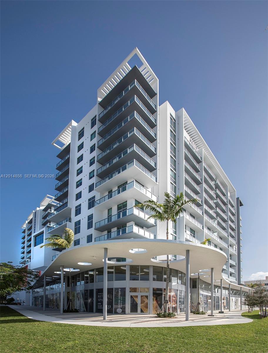 3900 Biscayne Blvd #PH1220 Miami, FL 33137
