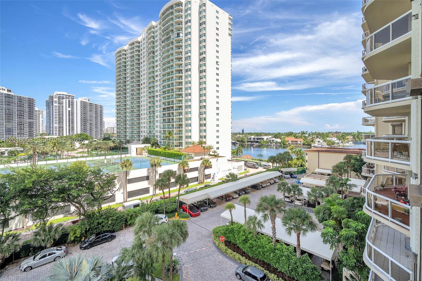 20191 E Country Clb Dr #601 Aventura, FL 33180