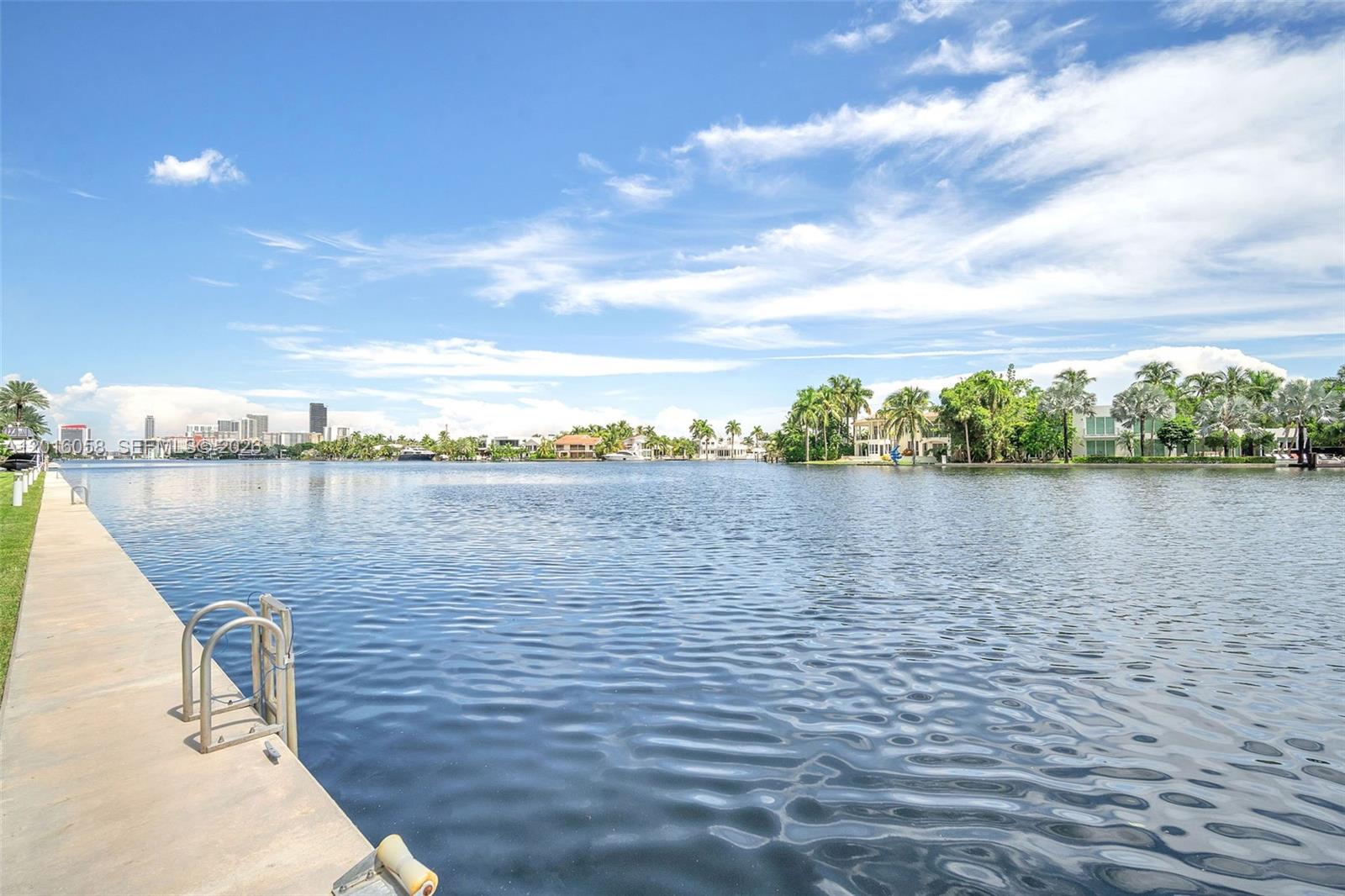 20191 E Country Clb Dr #601 Aventura, FL 33180