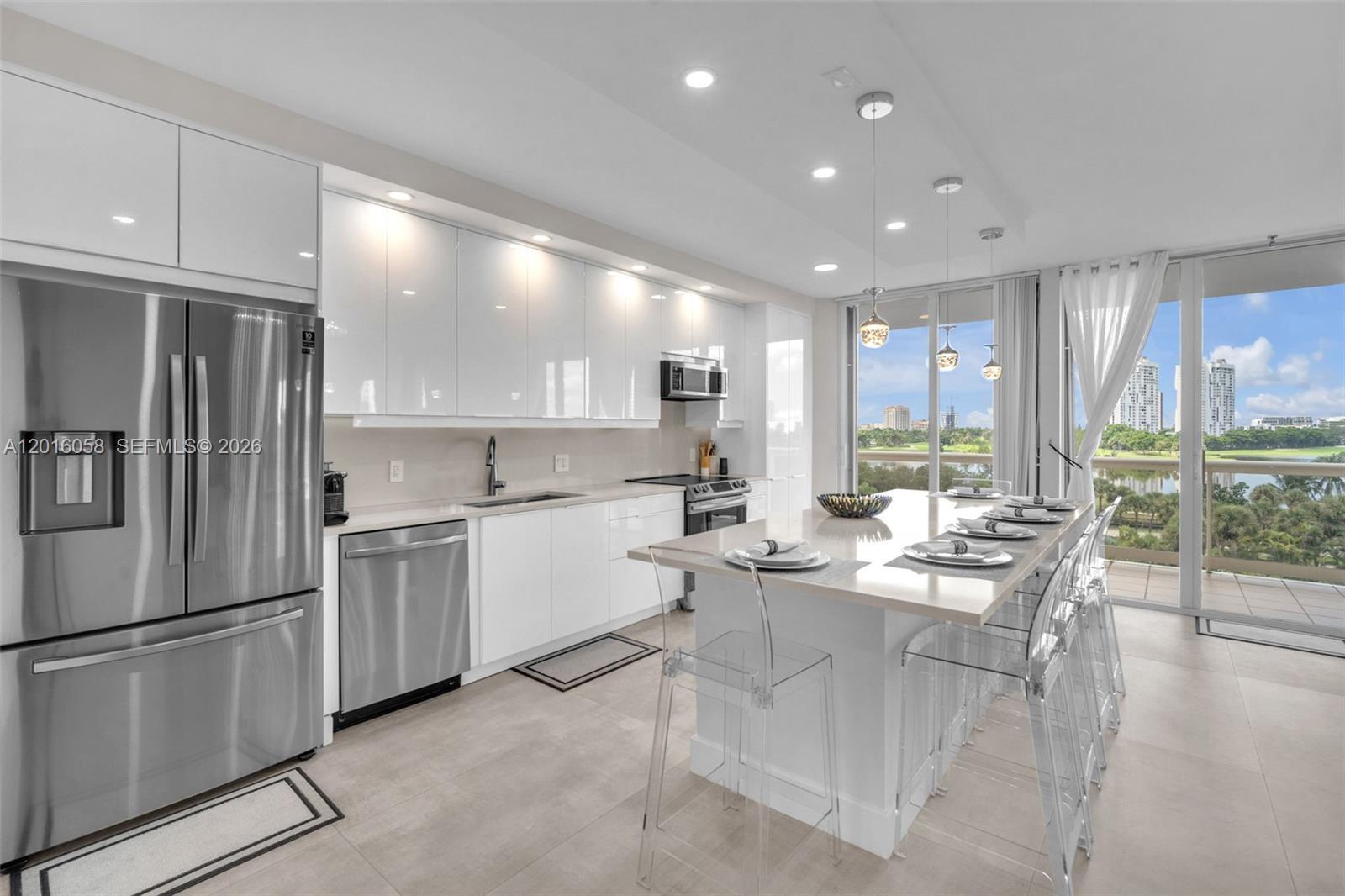 20191 E Country Clb Dr #601 Aventura, FL 33180