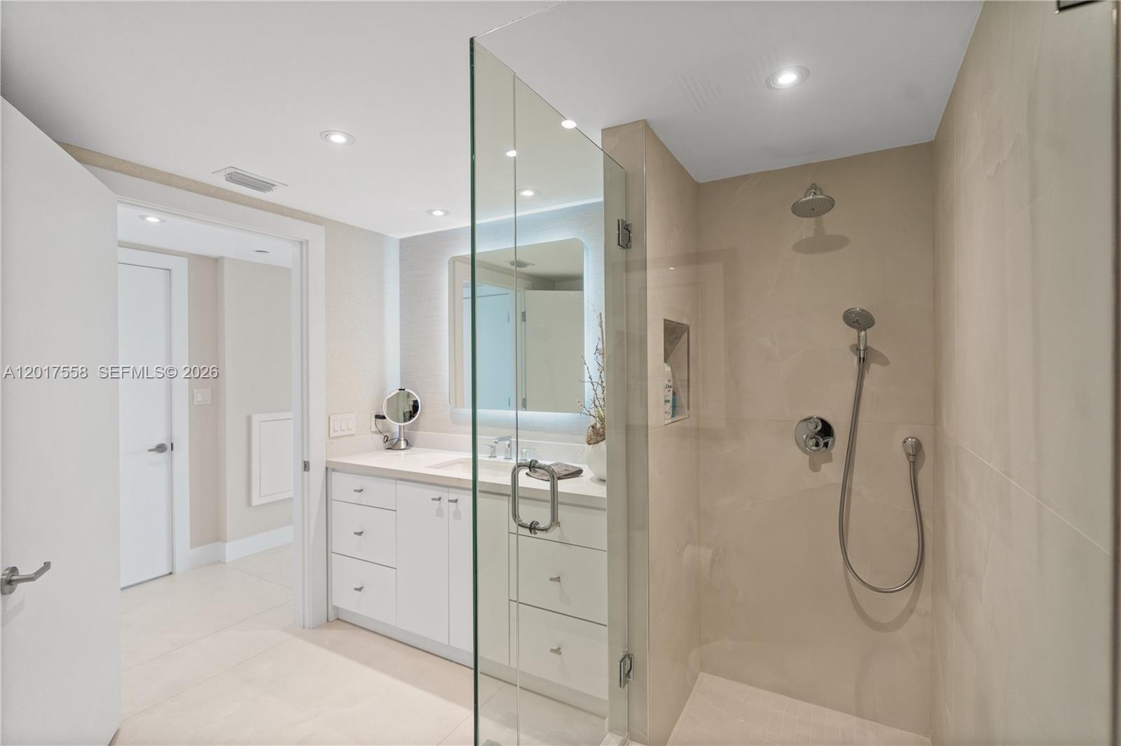 3350 SW 27th Ave #1802 Coconut Grove, FL 33133