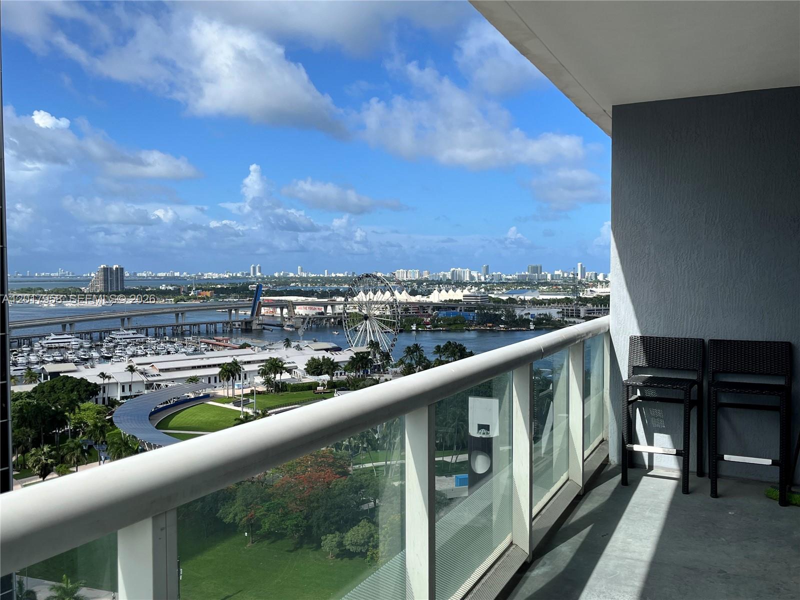 50 Biscayne Blvd #1801