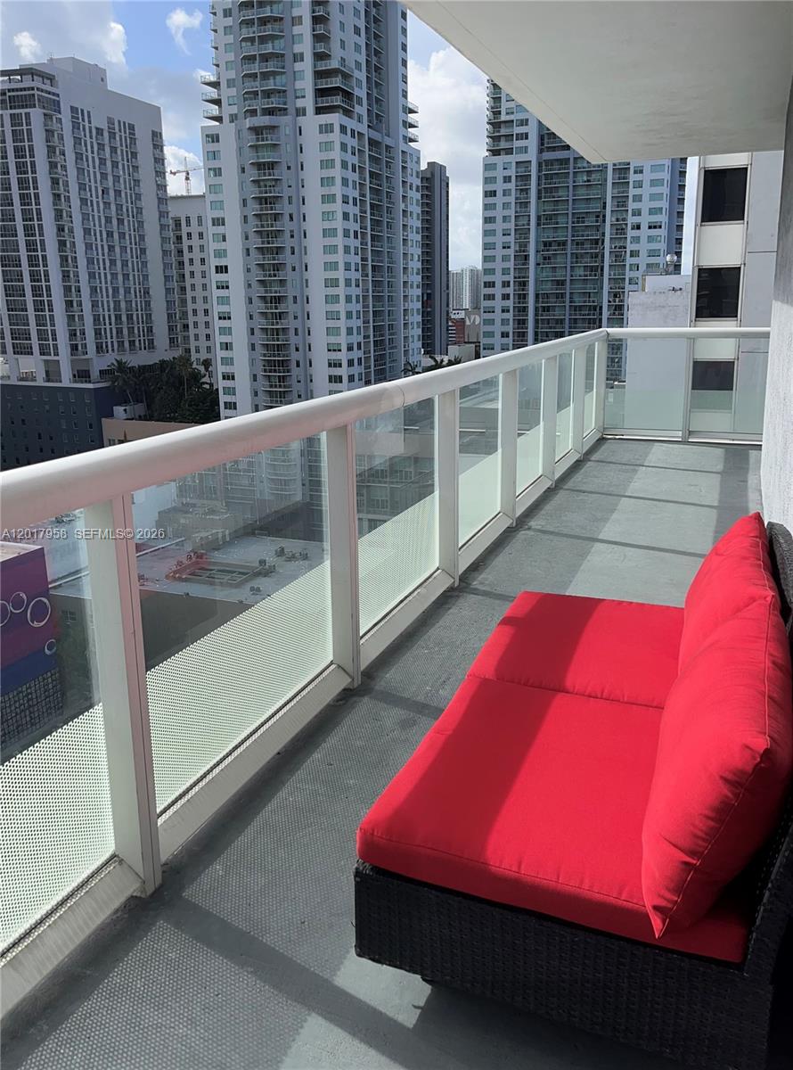 image 50 Biscayne10