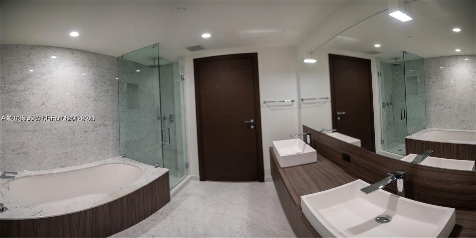 image Brickell Flatiron13