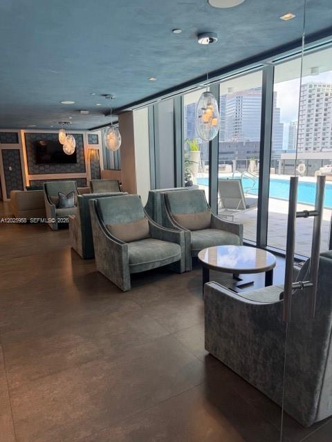image Brickell Flatiron9
