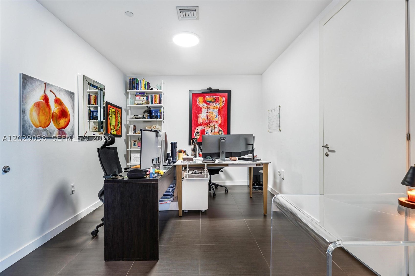 200 Biscayne Blvd Way #4812 Miami, FL 33131
