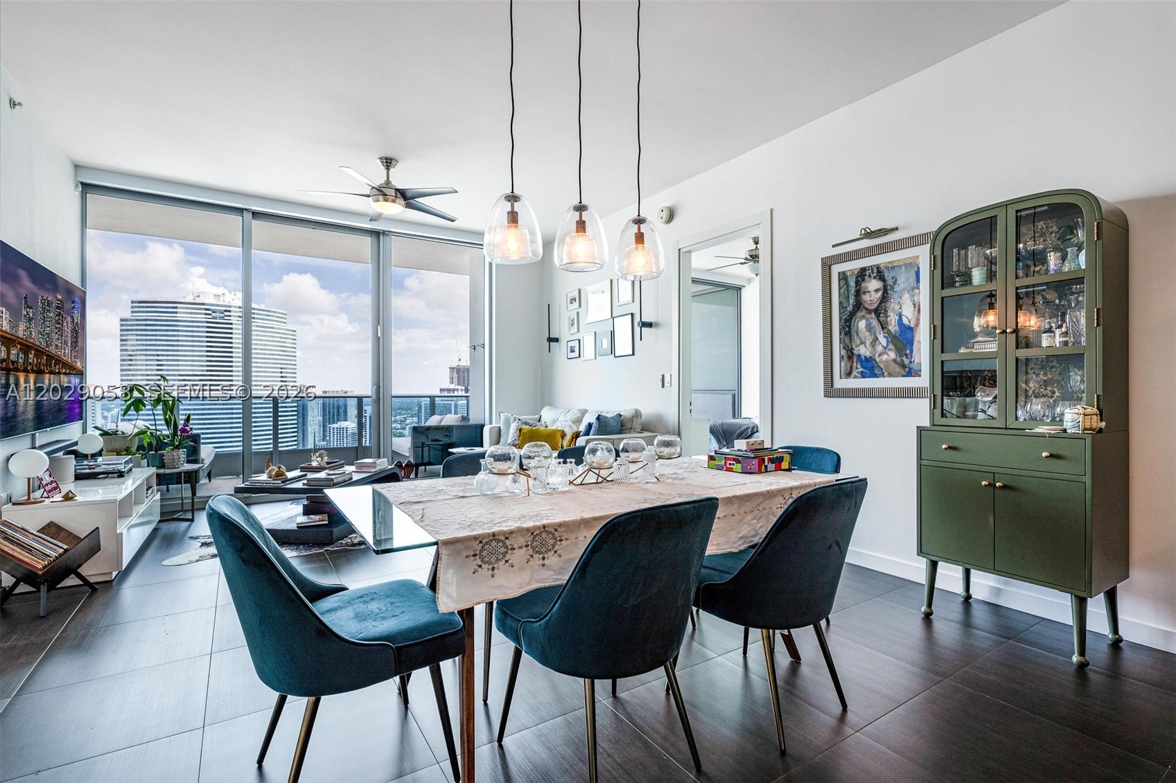 200 Biscayne Blvd Way #4812 Miami, FL 33131