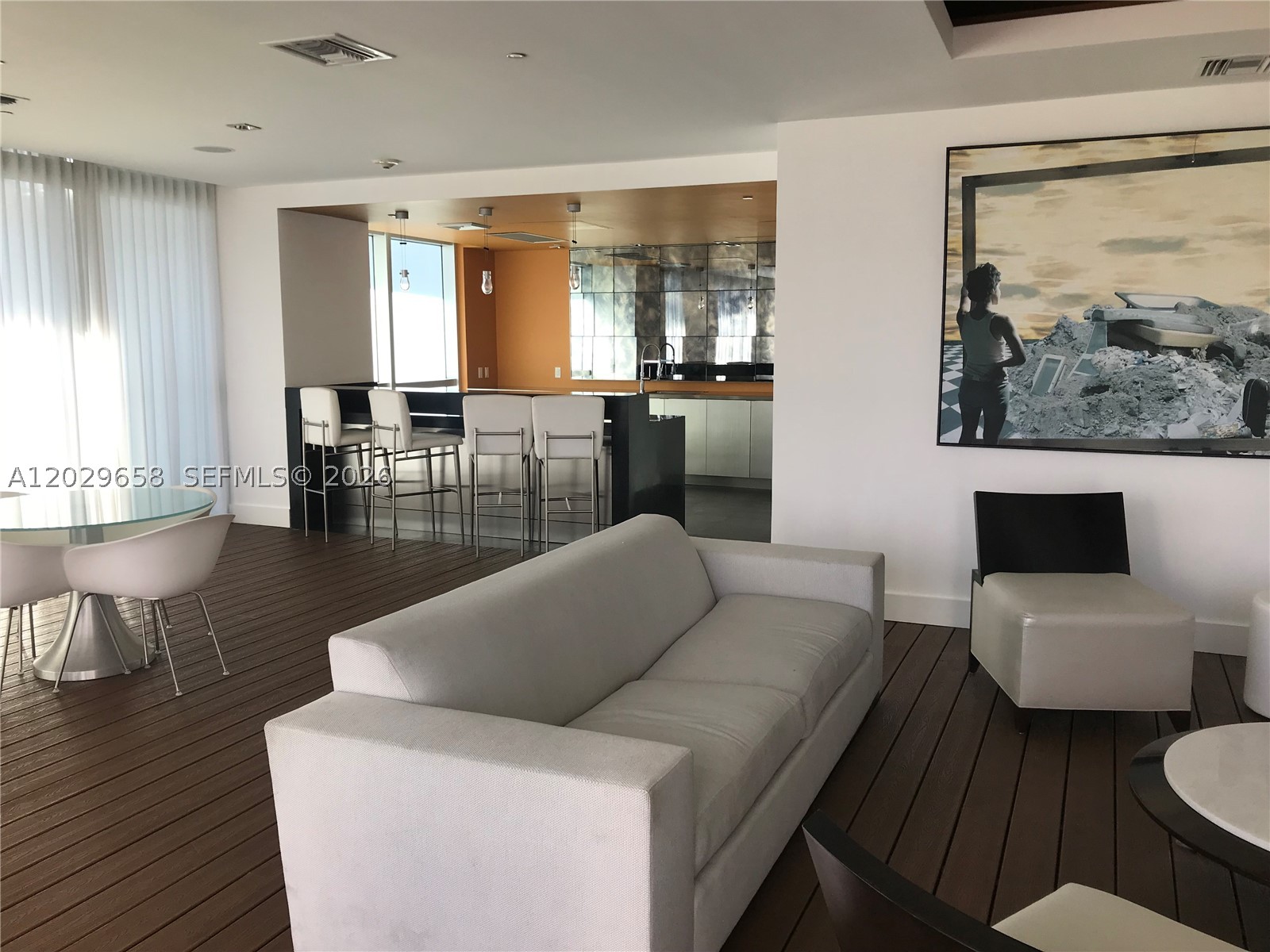 image 500 Brickell West10
