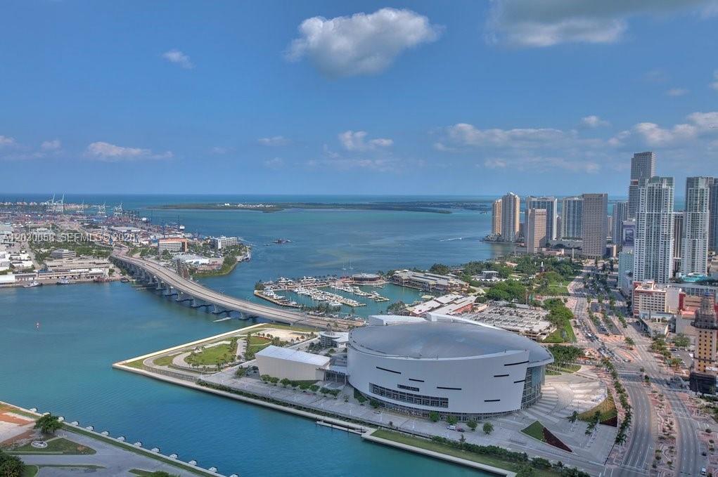 image Marquis Residences36