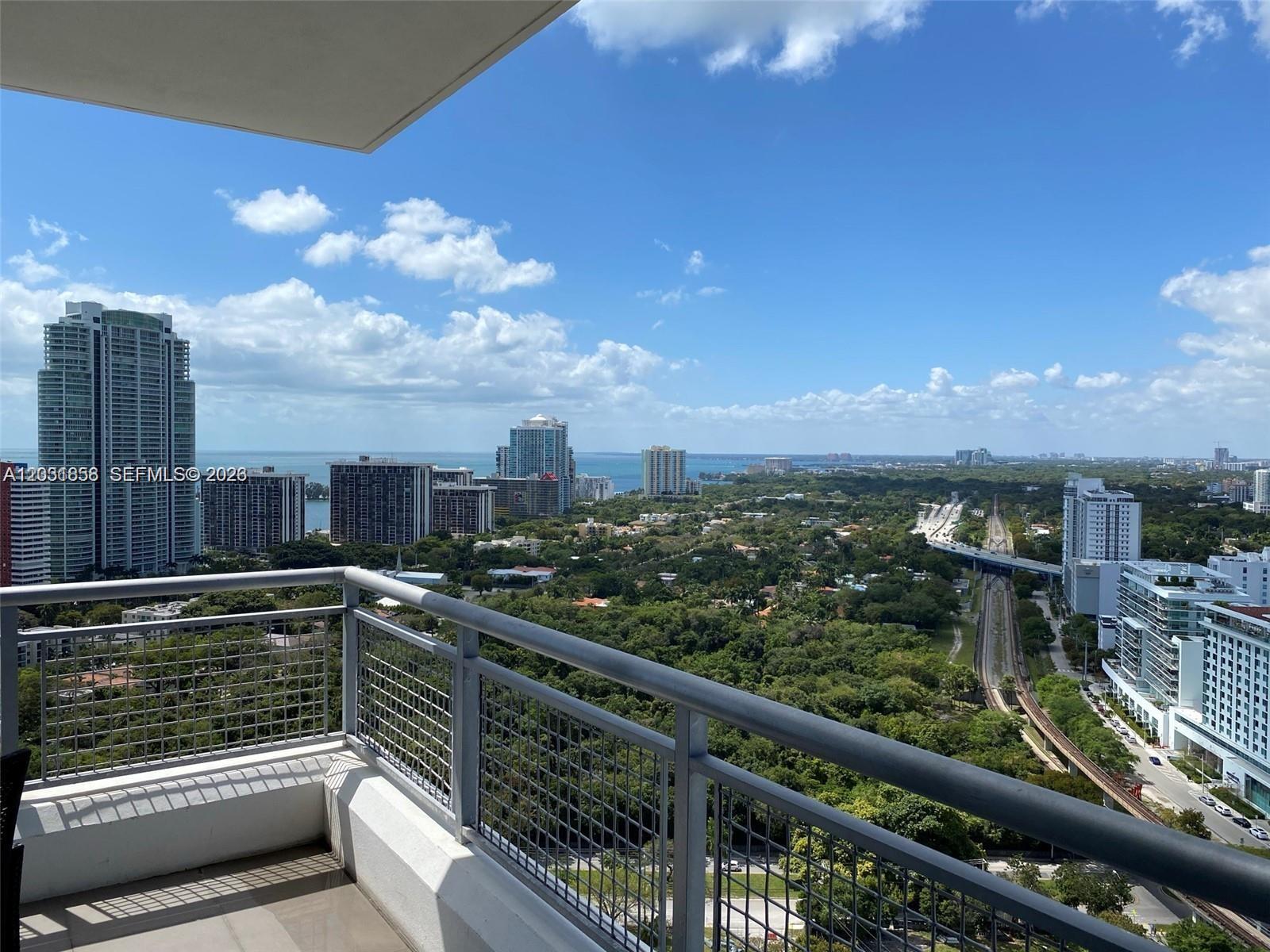 60 SW 13th St #2301