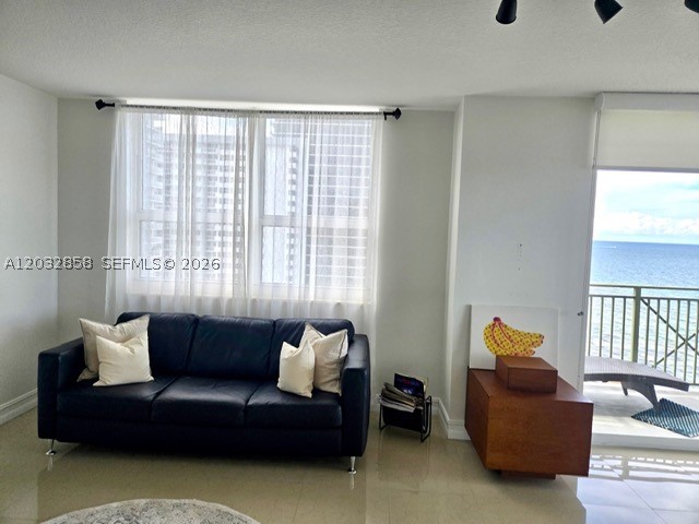 image 2080 Ocean Drive6