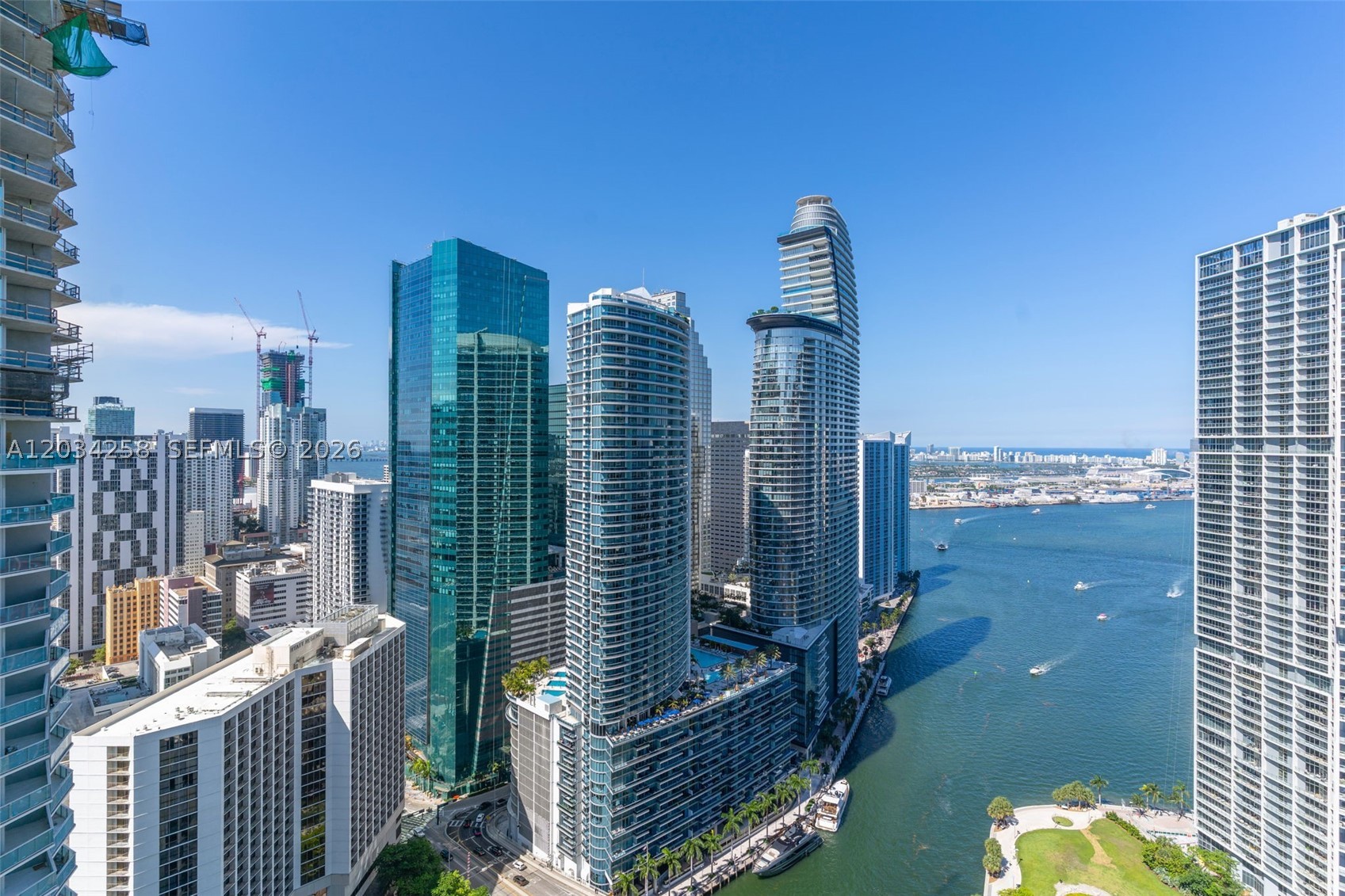 image Viceroy Brickell Residences50