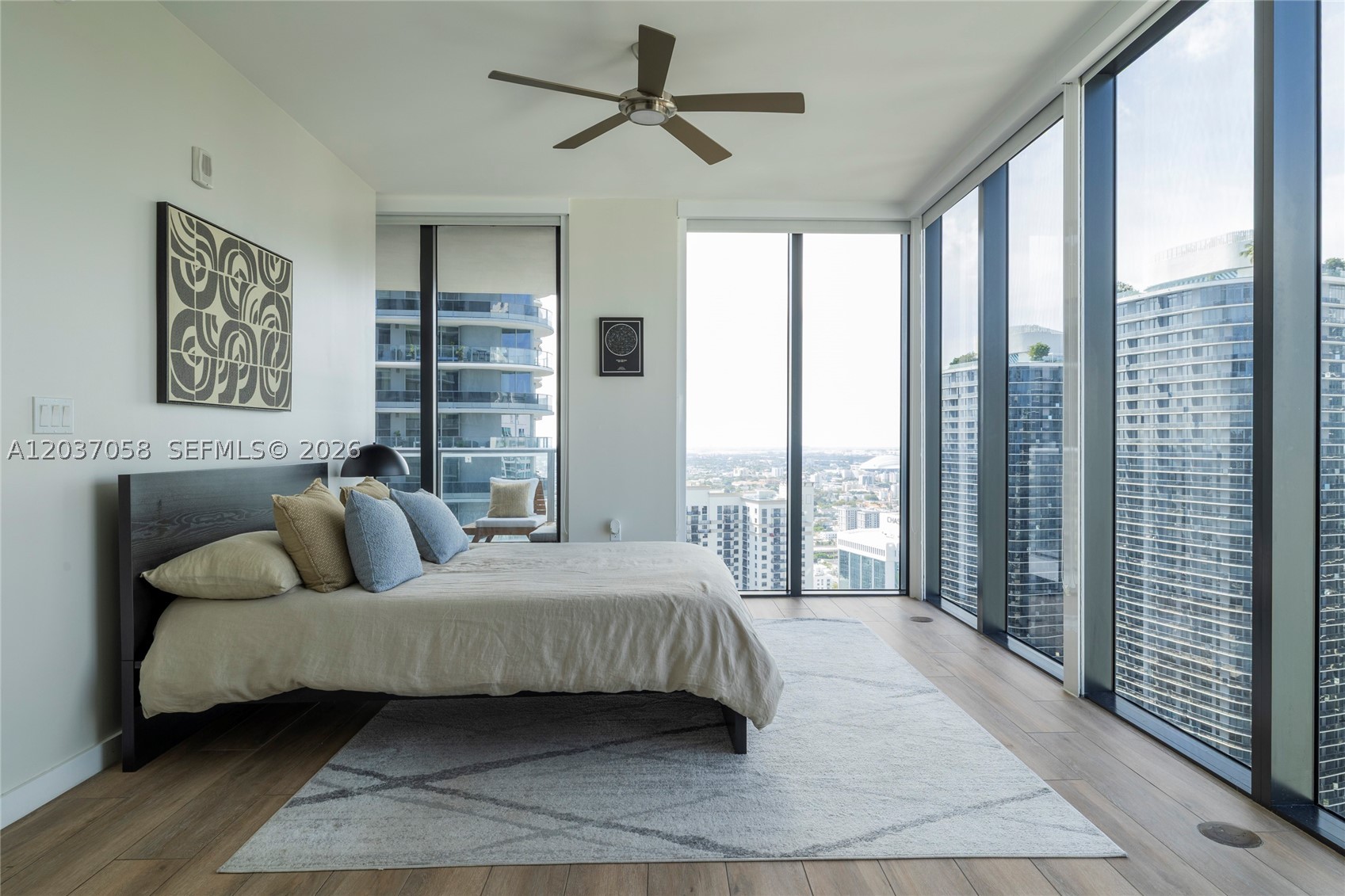 image 1010 Brickell12