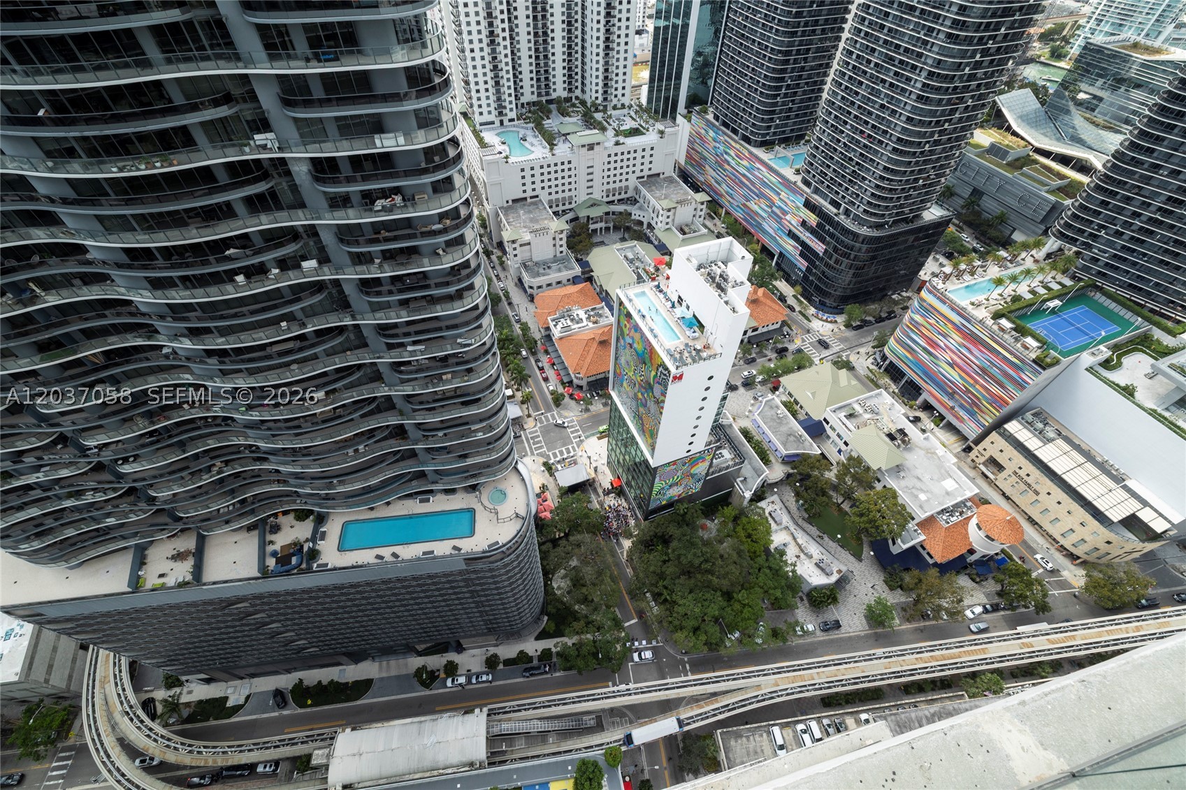 image 1010 Brickell25
