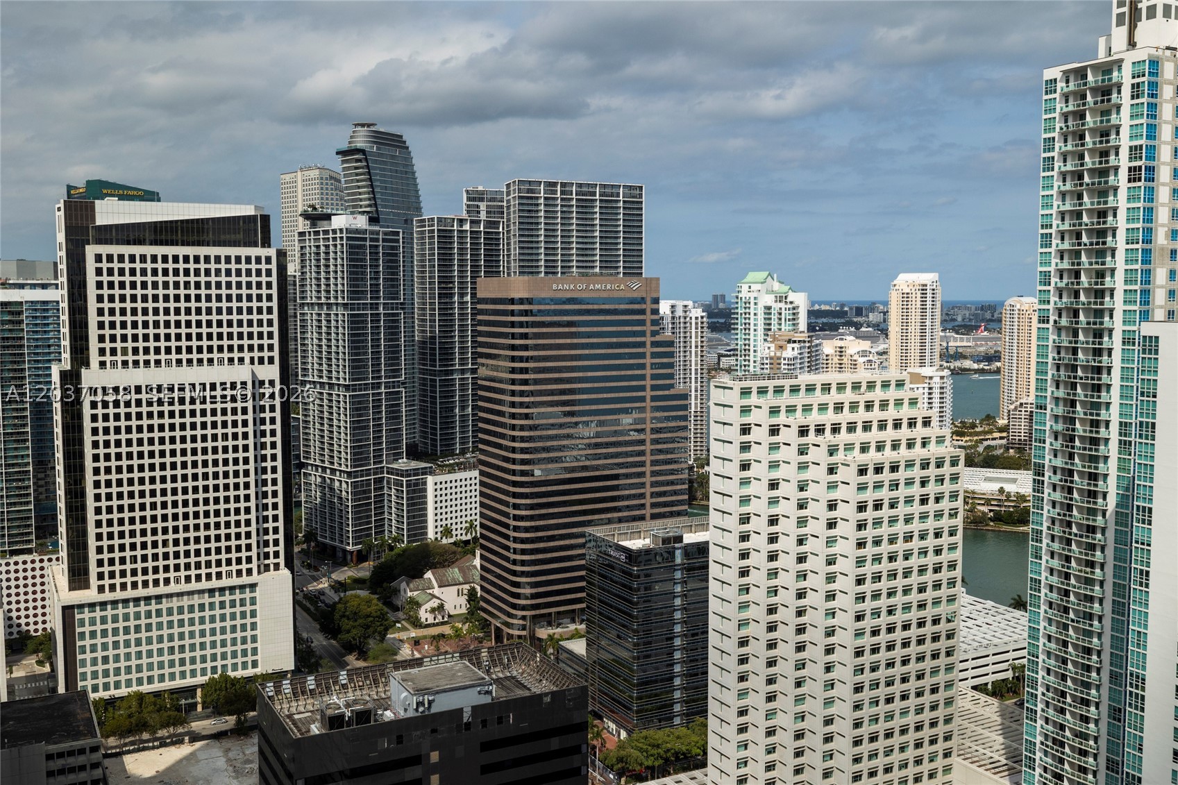 image 1010 Brickell27