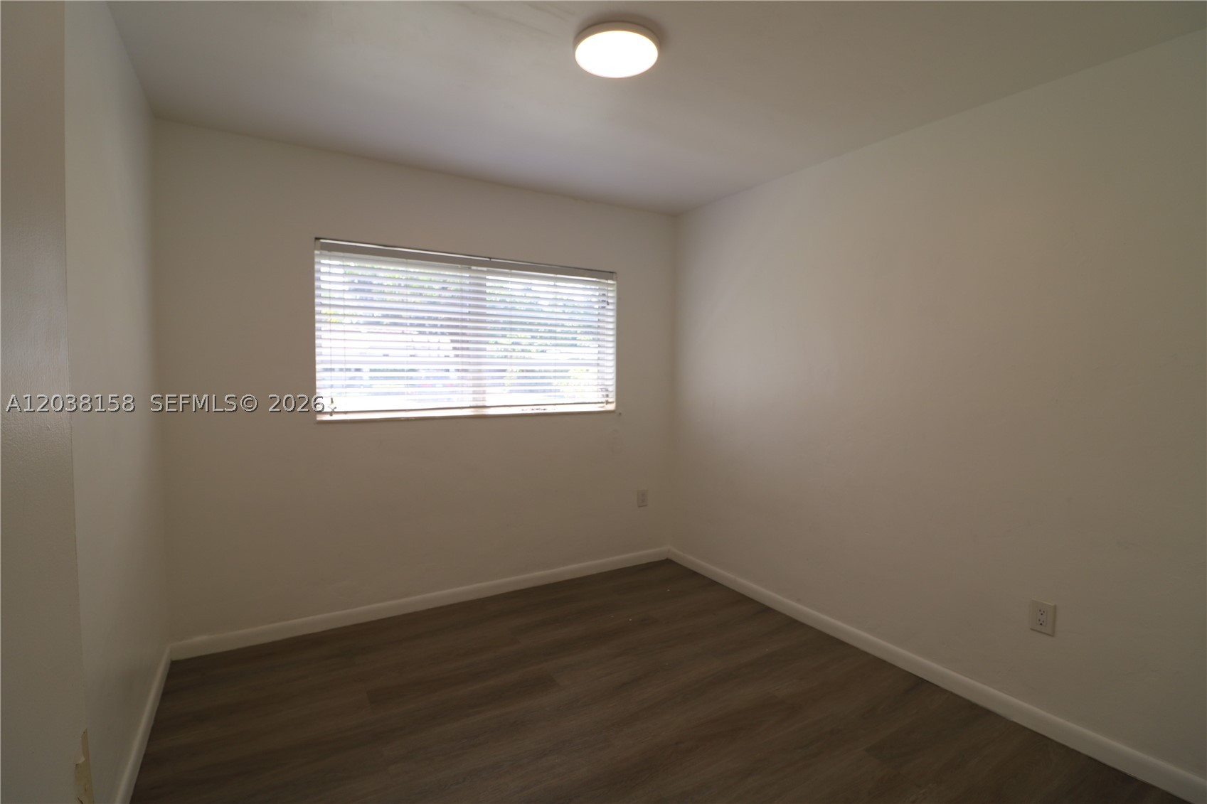 8025 SW 62nd Pl Miami, FL 33143