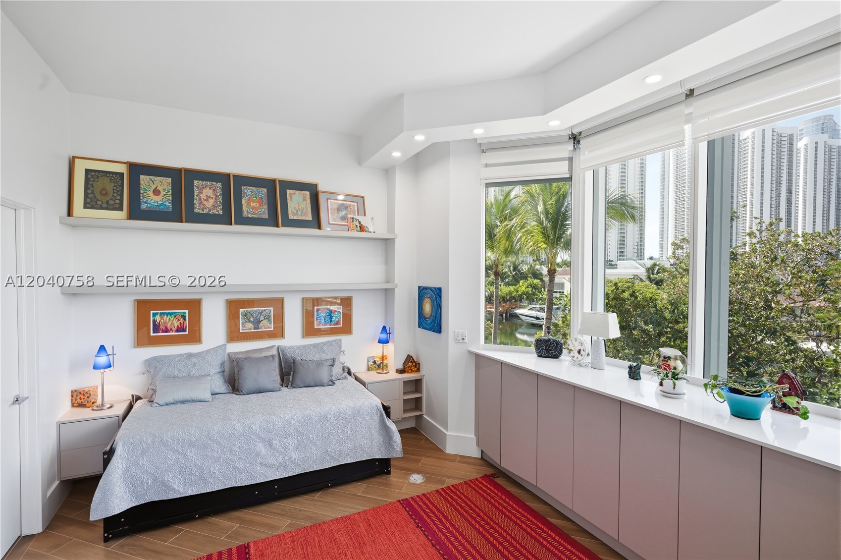 16400 Collins Ave #TH-4 Sunny Isles Beach, FL 33160