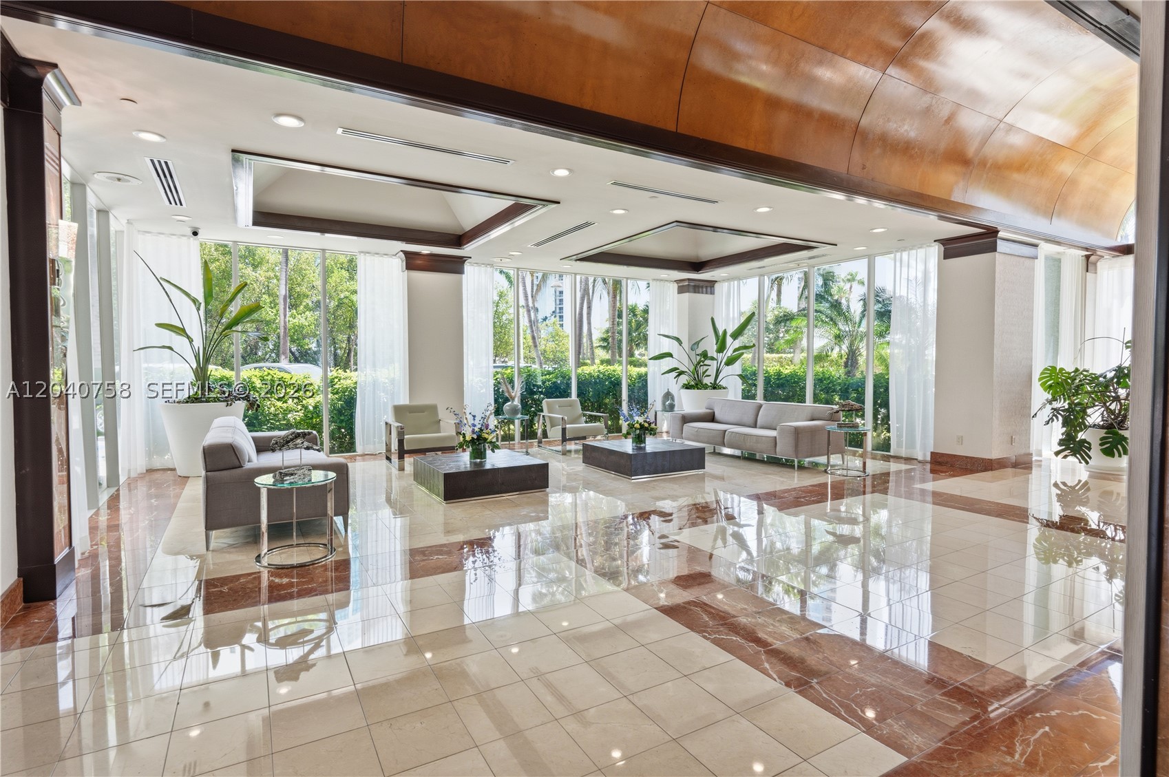 16400 Collins Ave #TH-4 Sunny Isles Beach, FL 33160