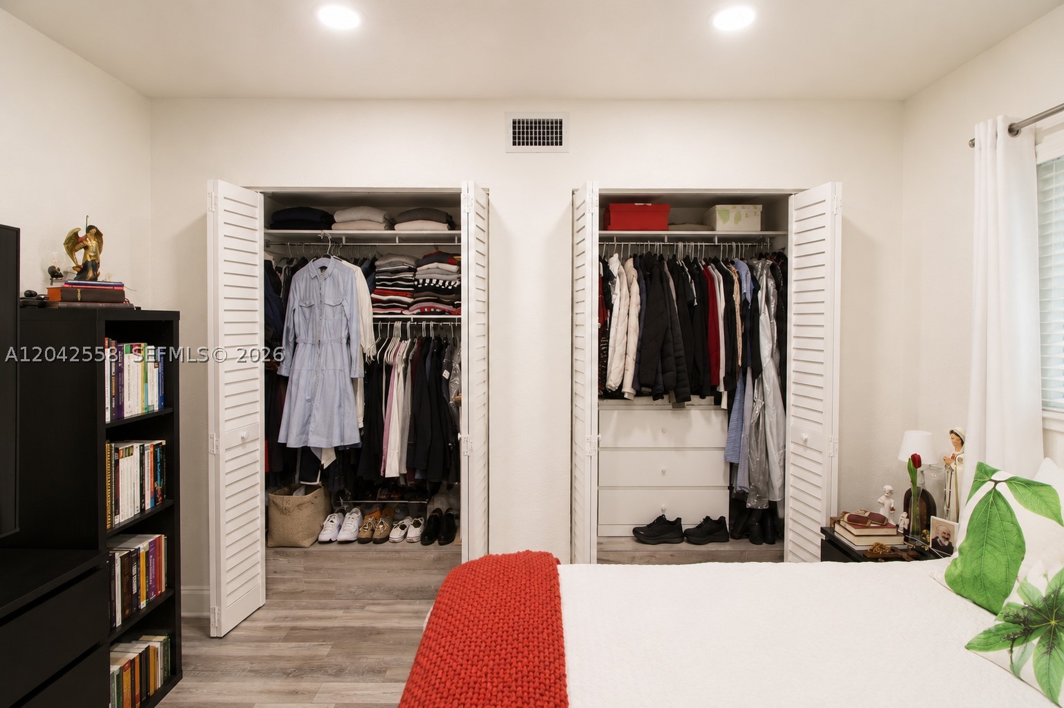 35 Edgewater Dr #107 Coral Gables, FL 33133