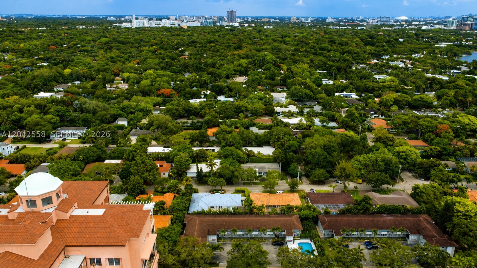 35 Edgewater Dr #107 Coral Gables, FL 33133