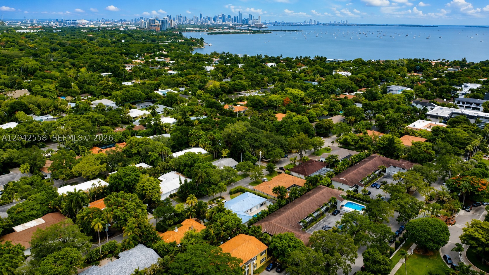 35 Edgewater Dr #107 Coral Gables, FL 33133