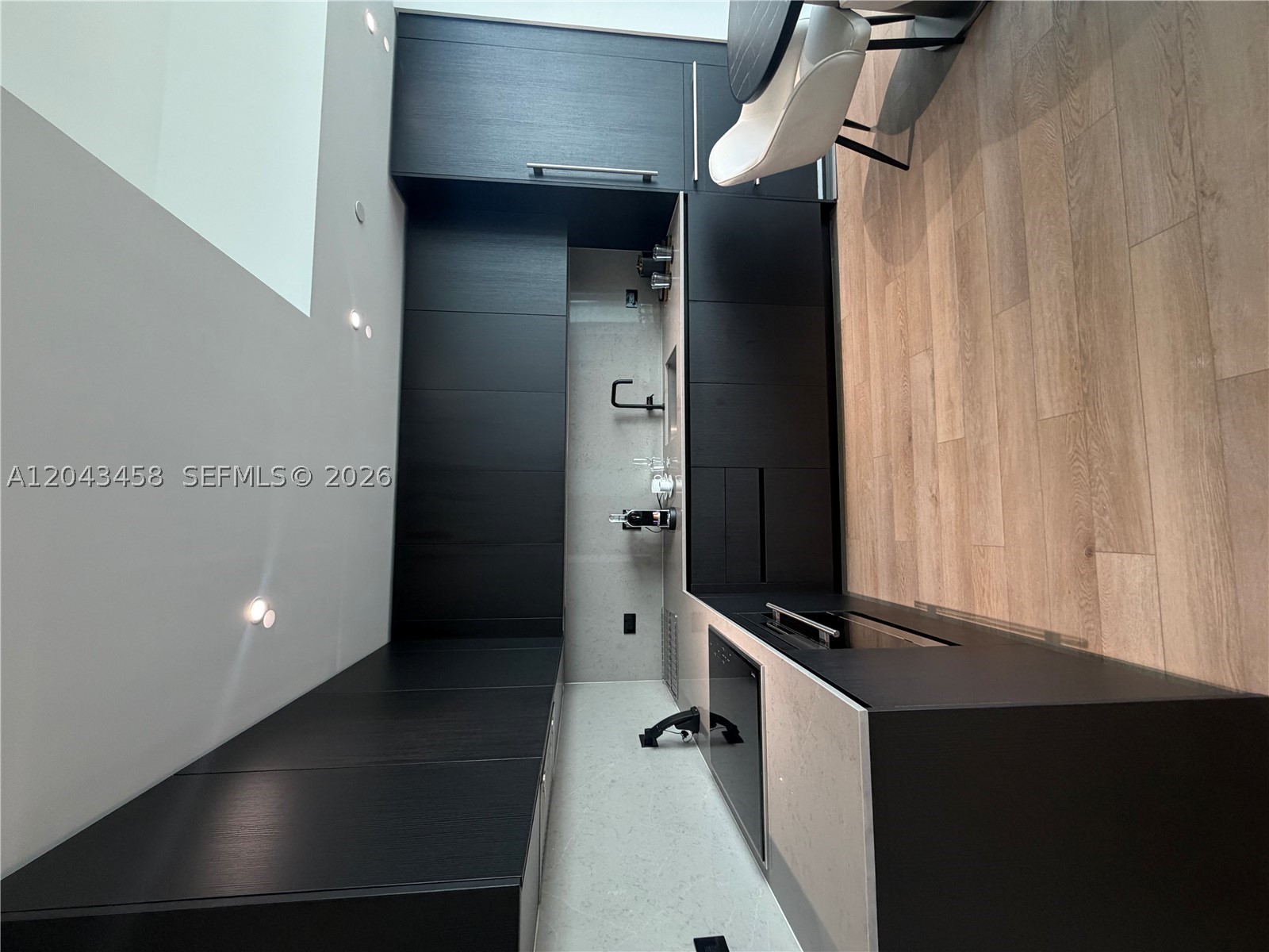 20 NE 11th St #5103 Miami, FL 33132