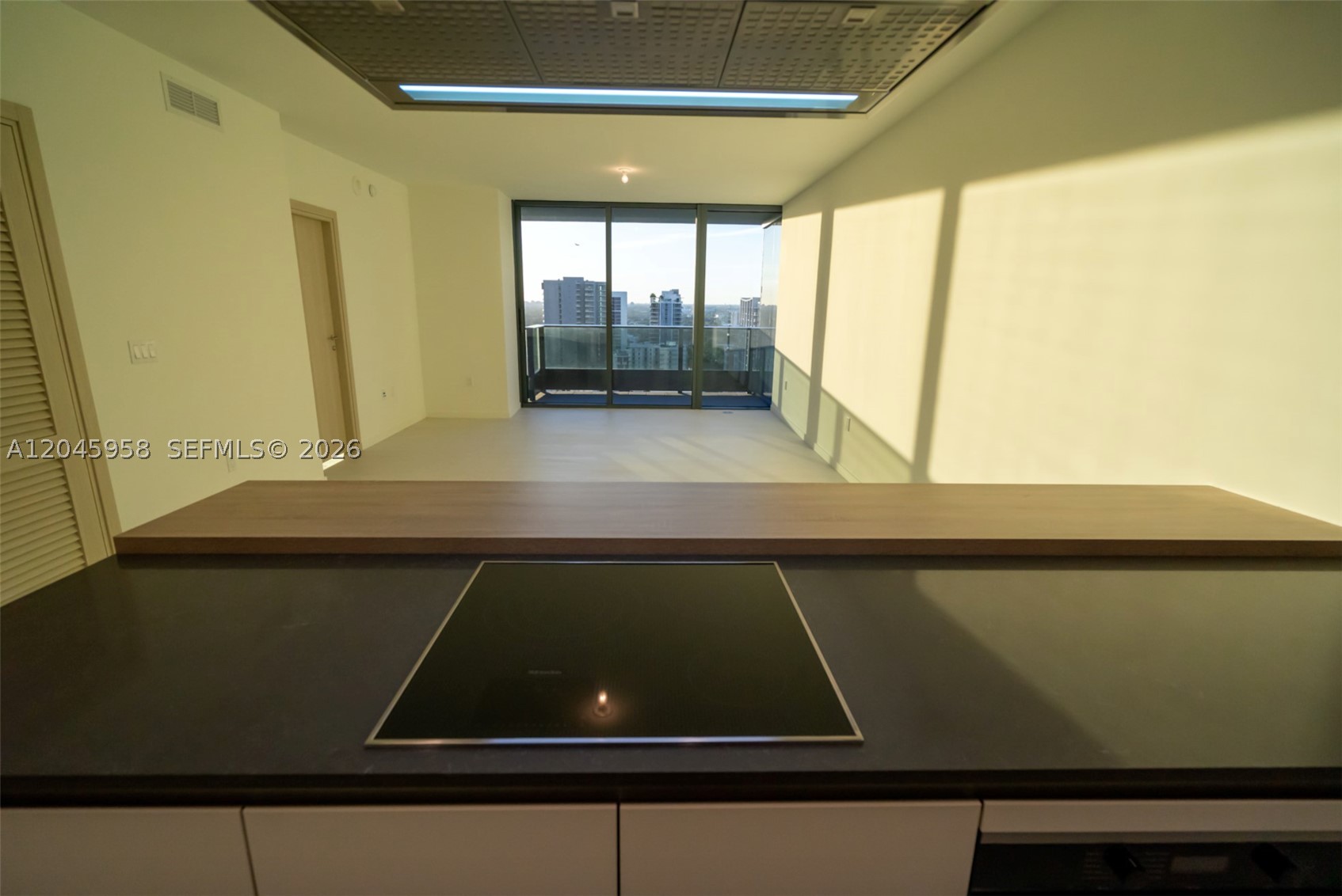 image Brickell Flatiron3