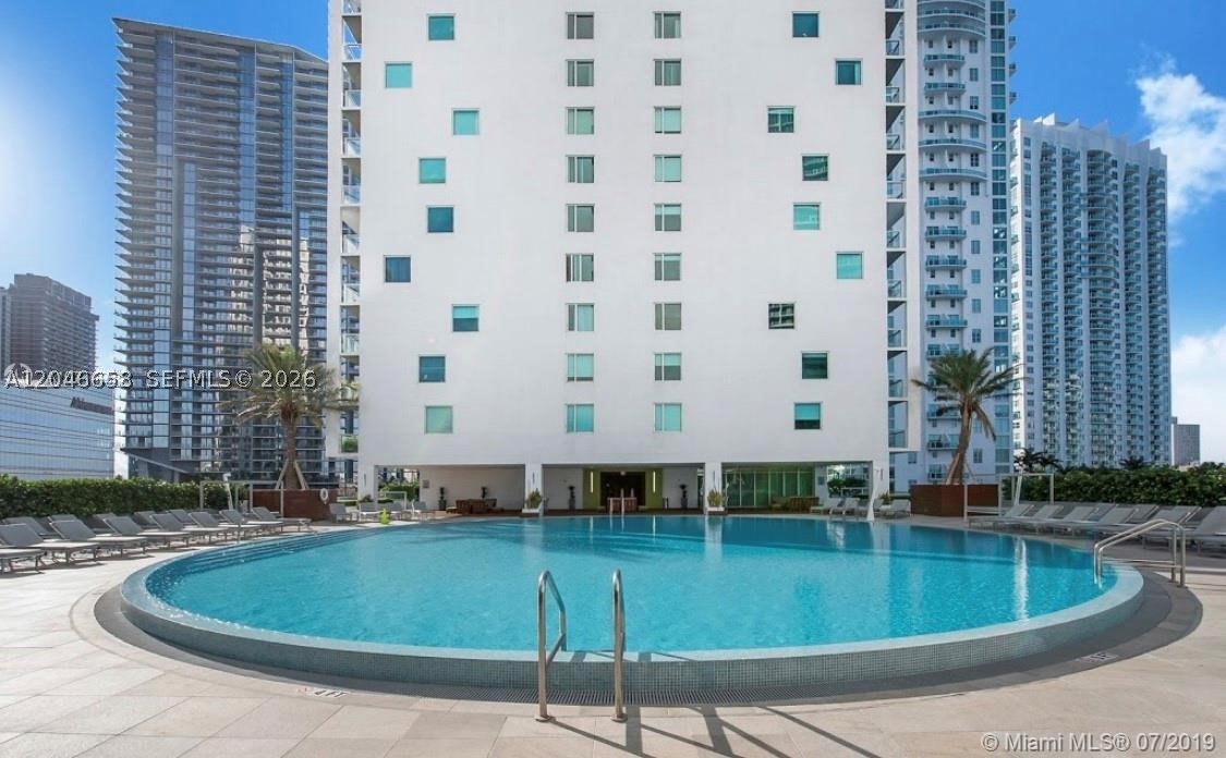 500 Brickell Ave #2006 Miami, FL 33131