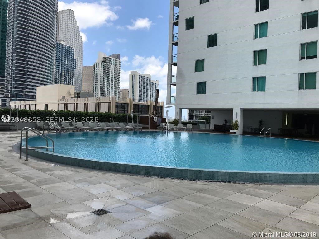 500 Brickell Ave #2006 Miami, FL 33131