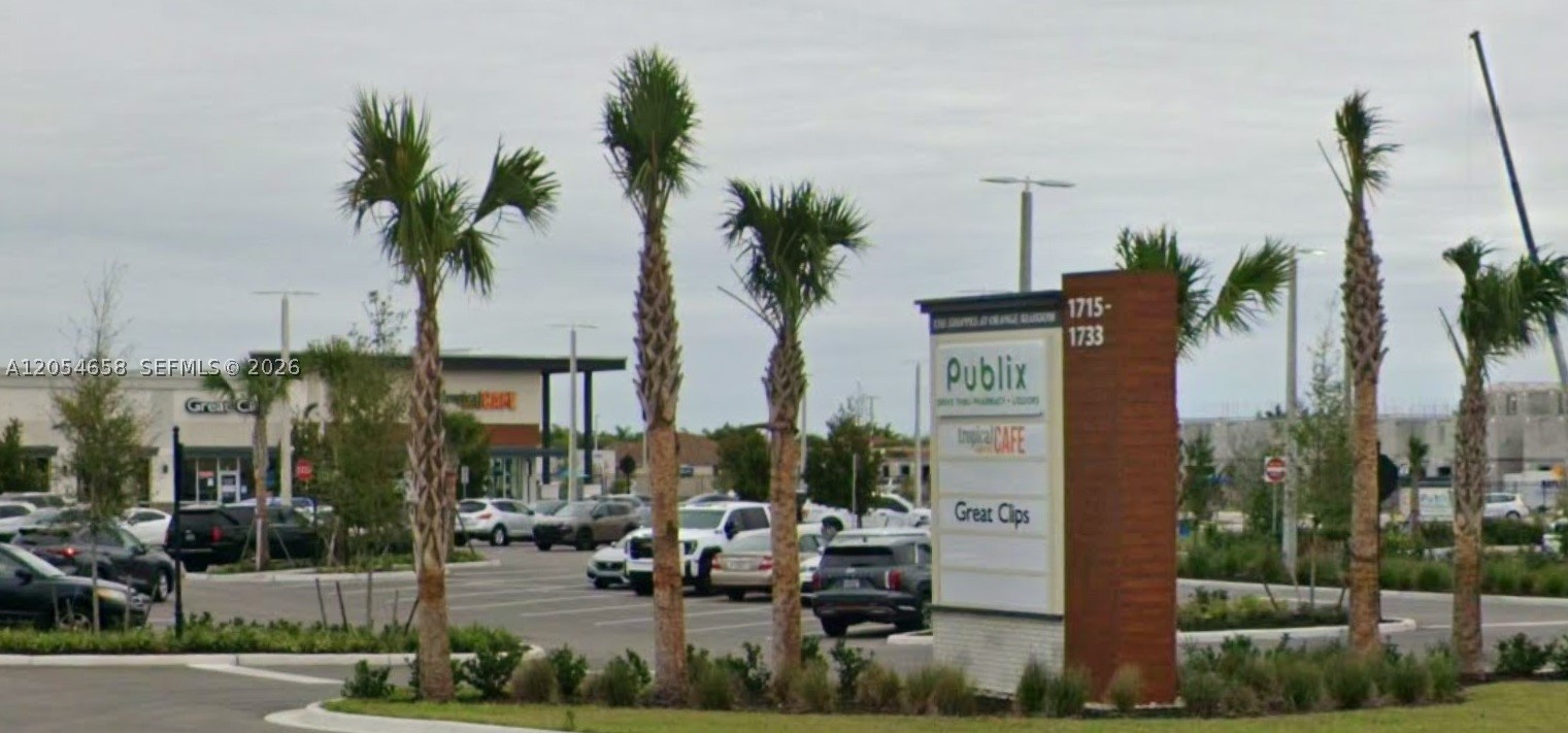 39th Ave Nw Naples, FL 34120