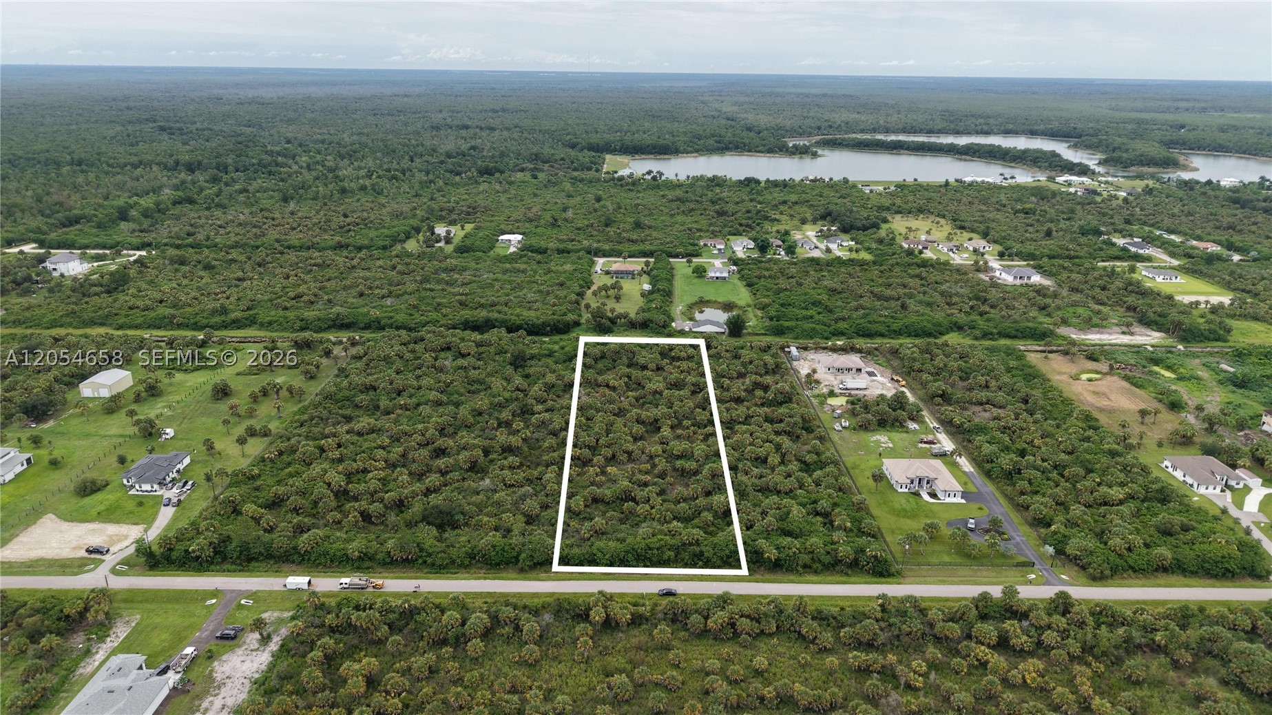 39th Ave Nw Naples, FL 34120