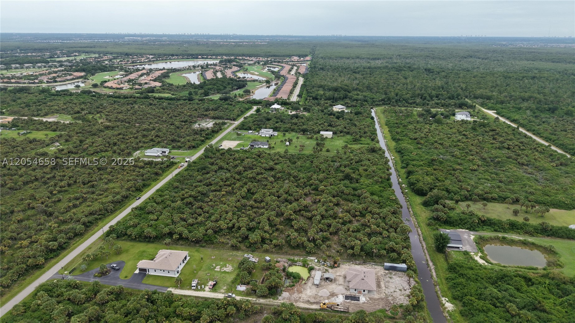 39th Ave Nw Naples, FL 34120