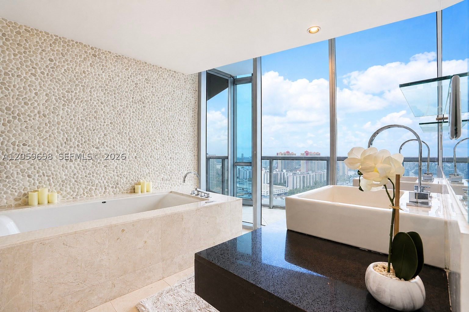 image Jade Ocean34