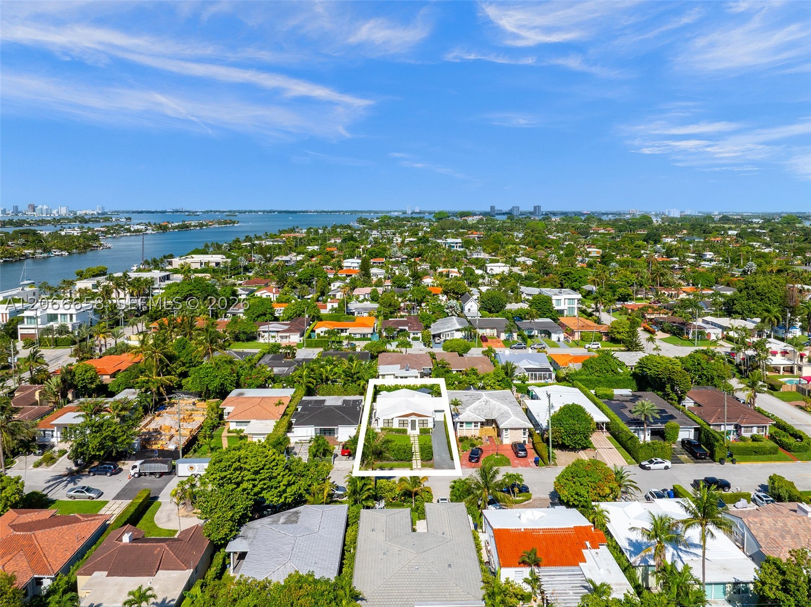 8844 Abbott Ave Surfside, FL 33154