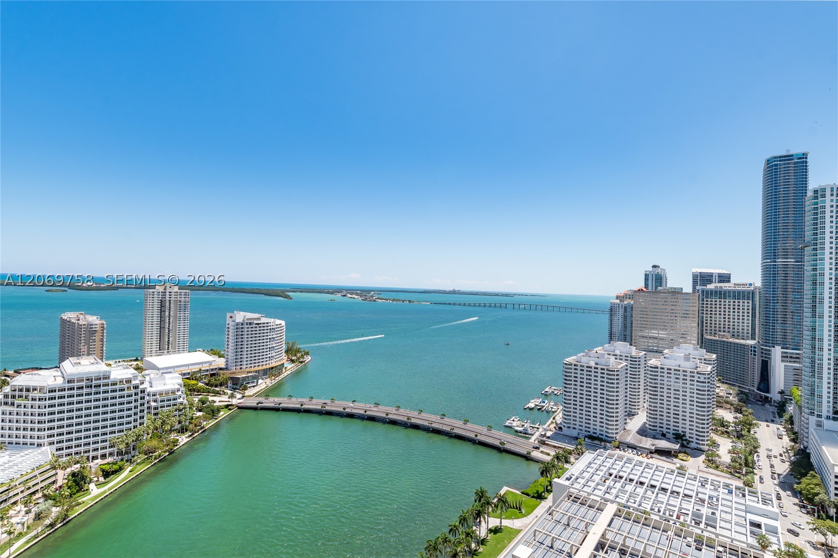 475 Brickell Ave #2908