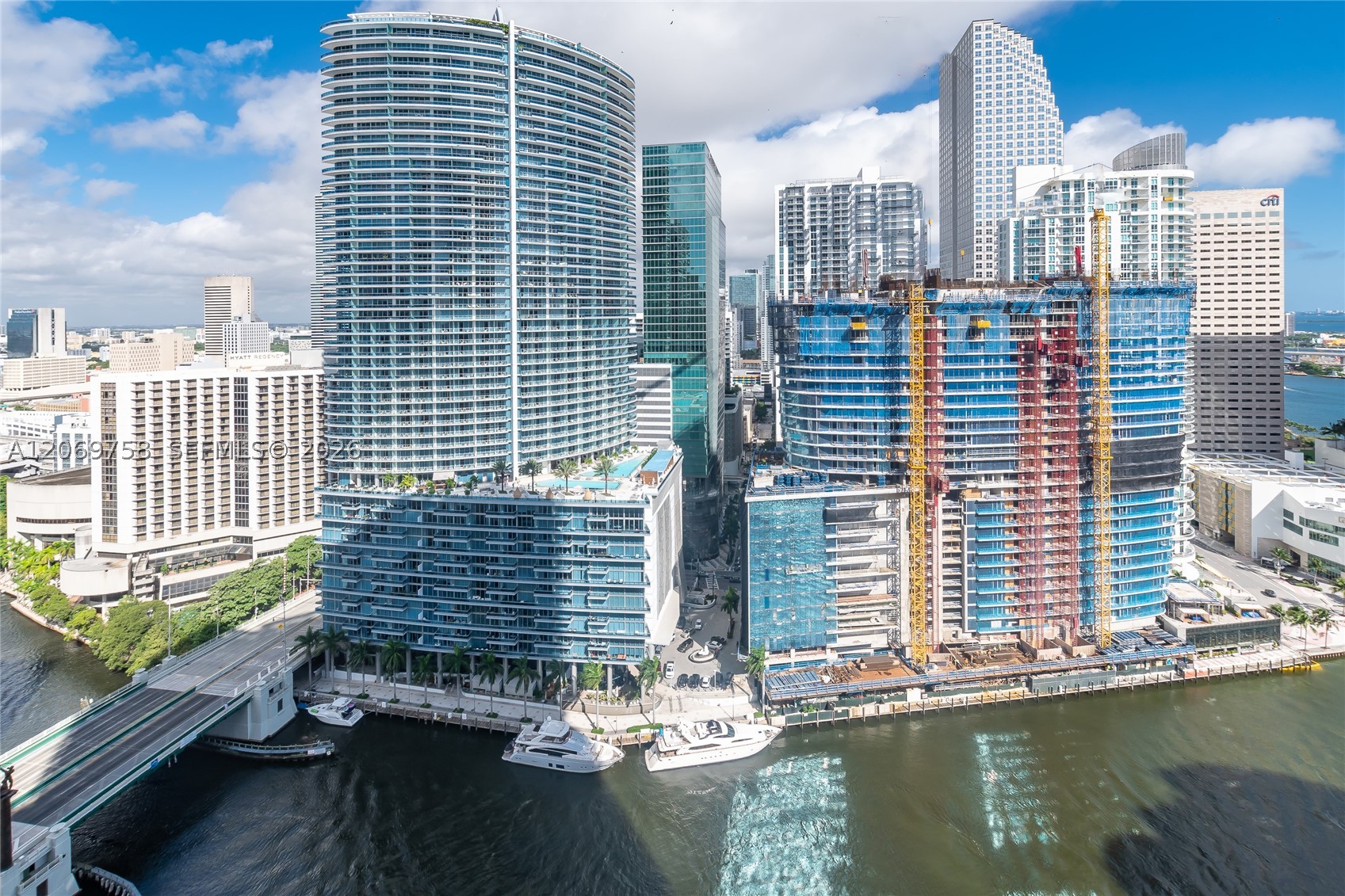 image Icon Brickell I17