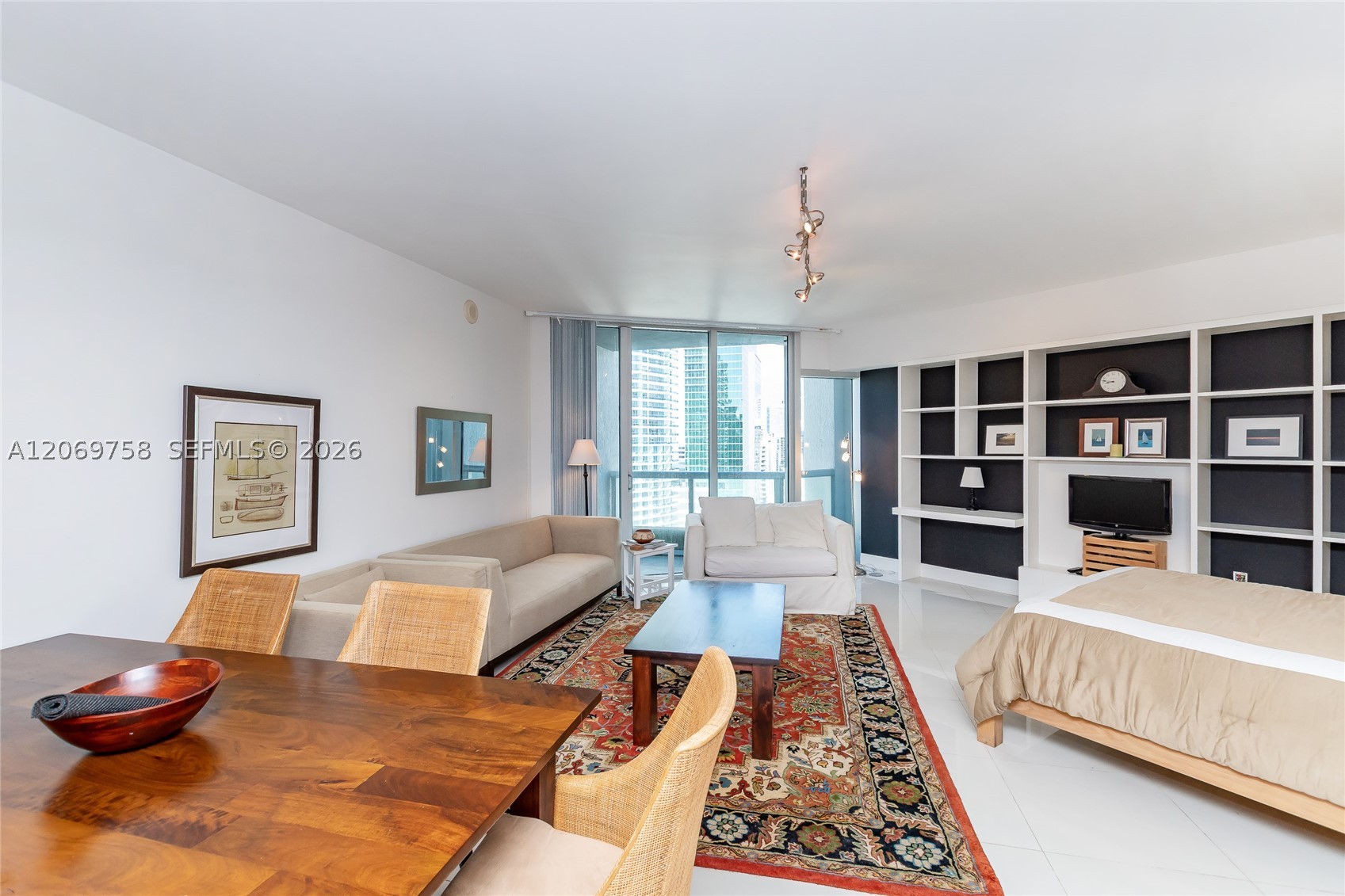 image Icon Brickell I2