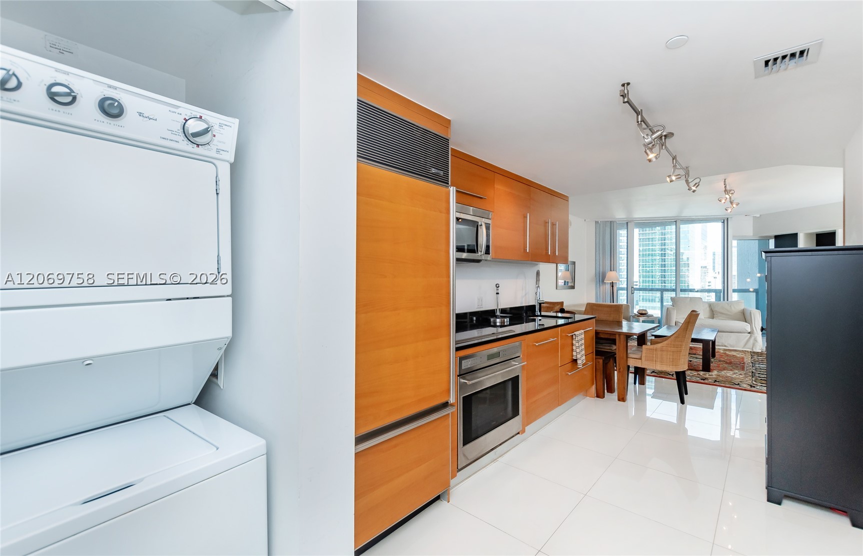 image Icon Brickell I7