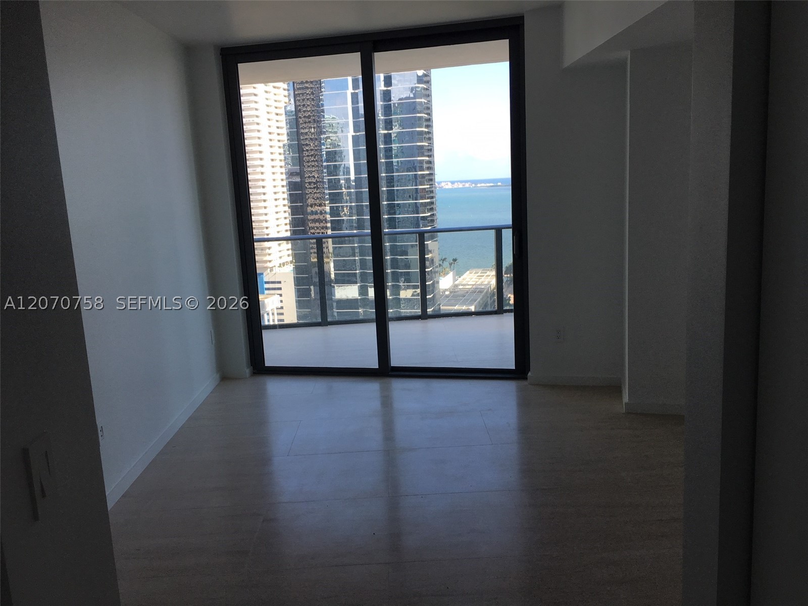 image Dua Miami (SLS Brickell)2